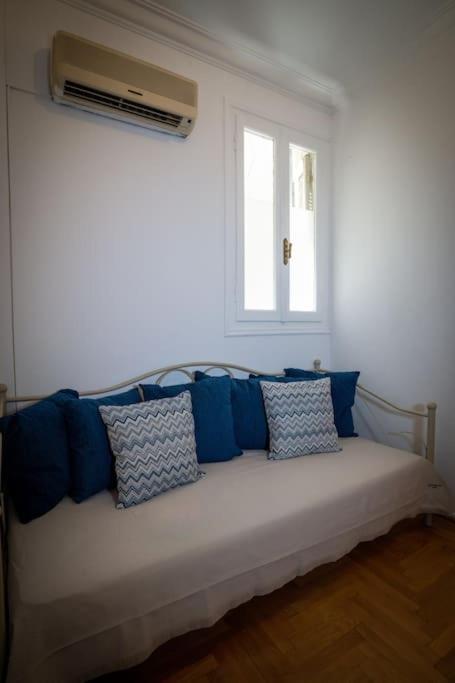 Apartment Blue - Downtown *